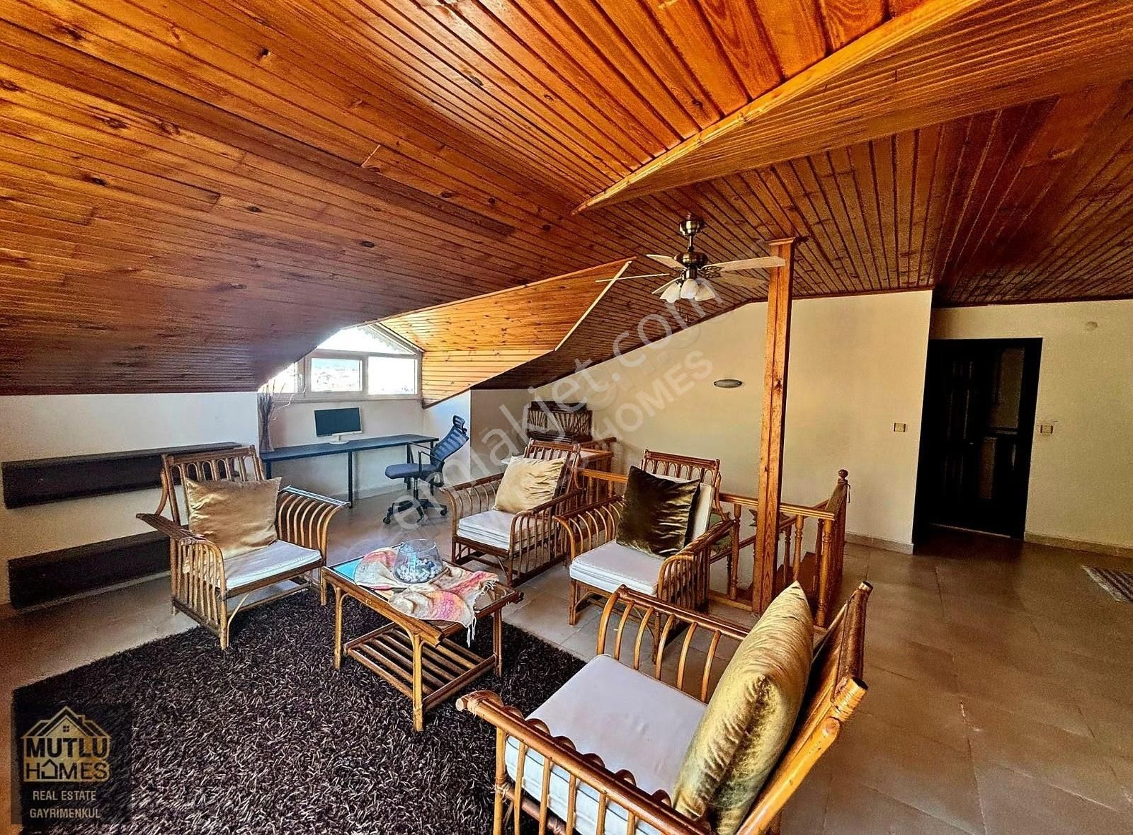 Alanya Kızlarpınarı Topraksaray Sitesi Eşyalı Satılık 3+2 Dublex - Görsel 31