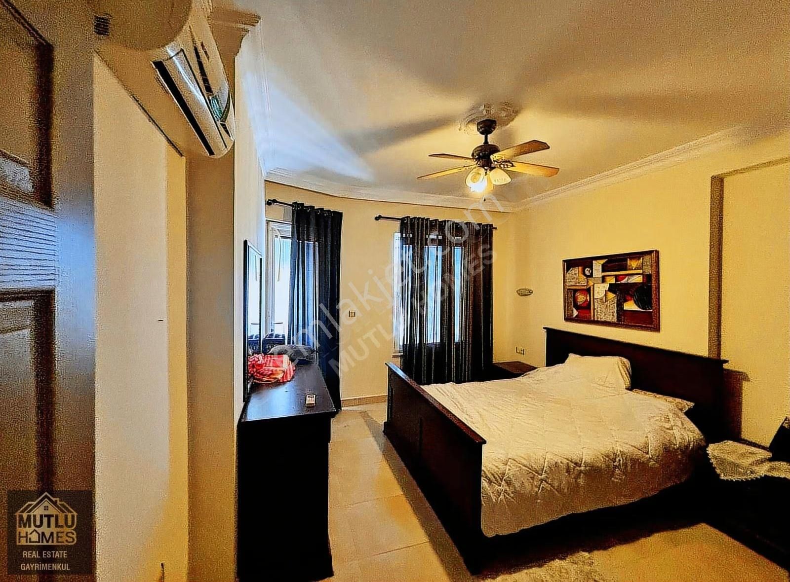 Alanya Kızlarpınarı Topraksaray Sitesi Eşyalı Satılık 3+2 Dublex - Görsel 2