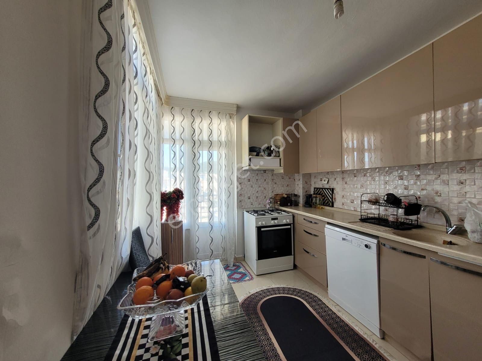 Antalya Kumluca Cadde Üzeri 3+1 Asansörlü Tadilatlı 6.kat - Görsel 3