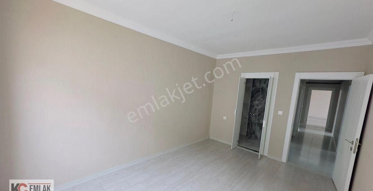 Kc Emlaktan Park Çepheli Ara Kat Kiralık 3+1 Fırsat Dairesi - Görsel 22