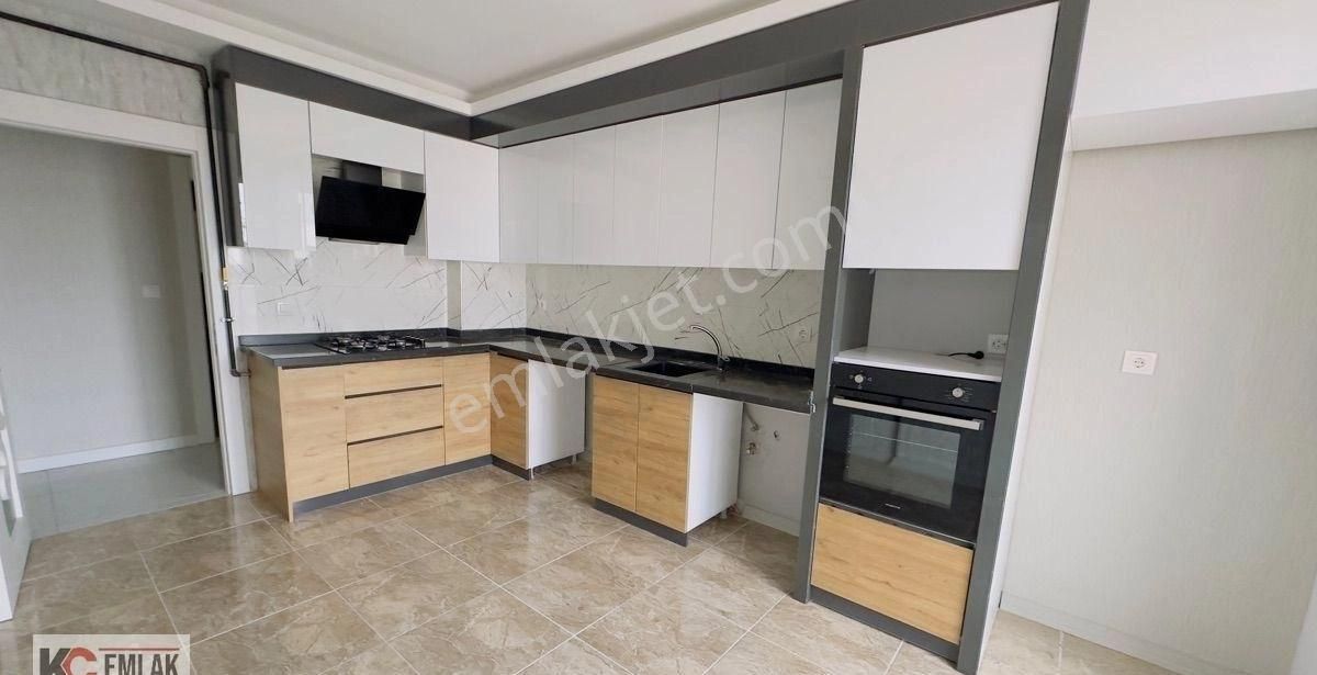 Kc Emlaktan Park Çepheli Ara Kat Kiralık 3+1 Fırsat Dairesi - Görsel 15