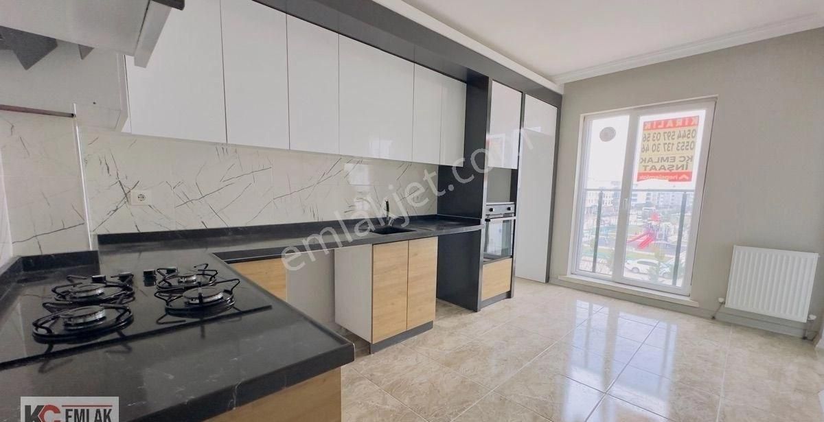 Kc Emlaktan Park Çepheli Ara Kat Kiralık 3+1 Fırsat Dairesi - Görsel 7