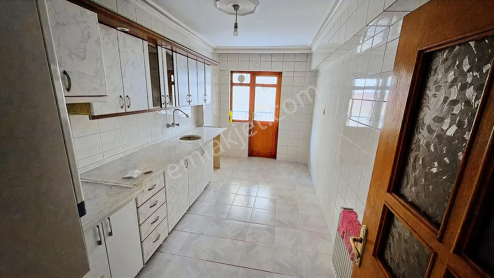 Kent'ten Abidin Paşada Full Yapılı 2. Katta 3+1 Kiralık Daire - Görsel 14