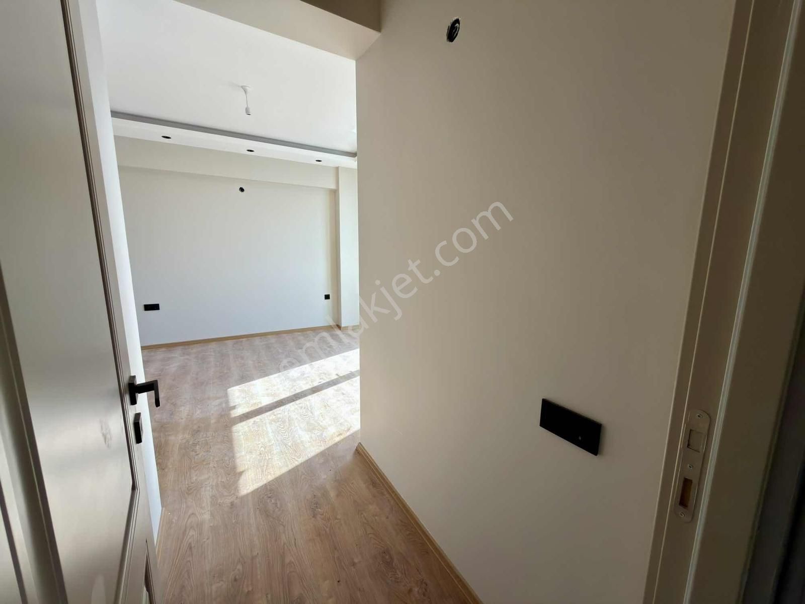 Site İçerisinde Kapalı Otoparklı Deniz Manzaralı Sıfır 3+1 - Görsel 22