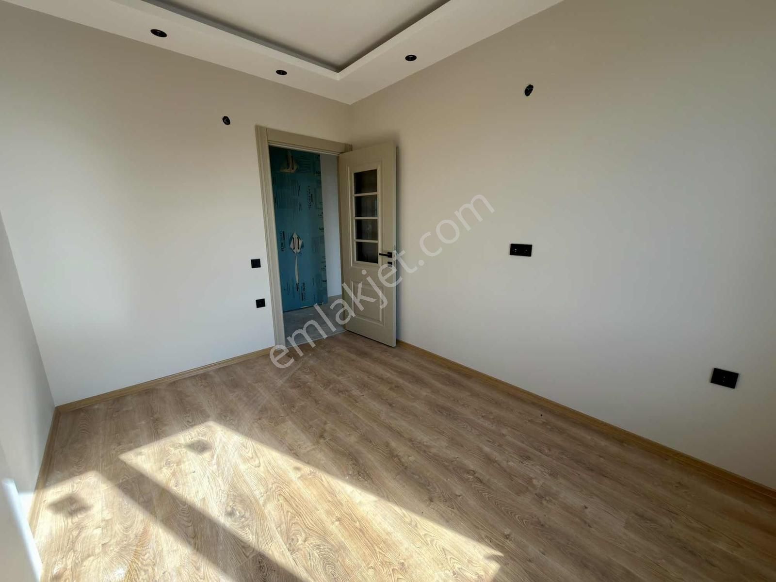 Site İçerisinde Kapalı Otoparklı Deniz Manzaralı Sıfır 3+1 - Görsel 19