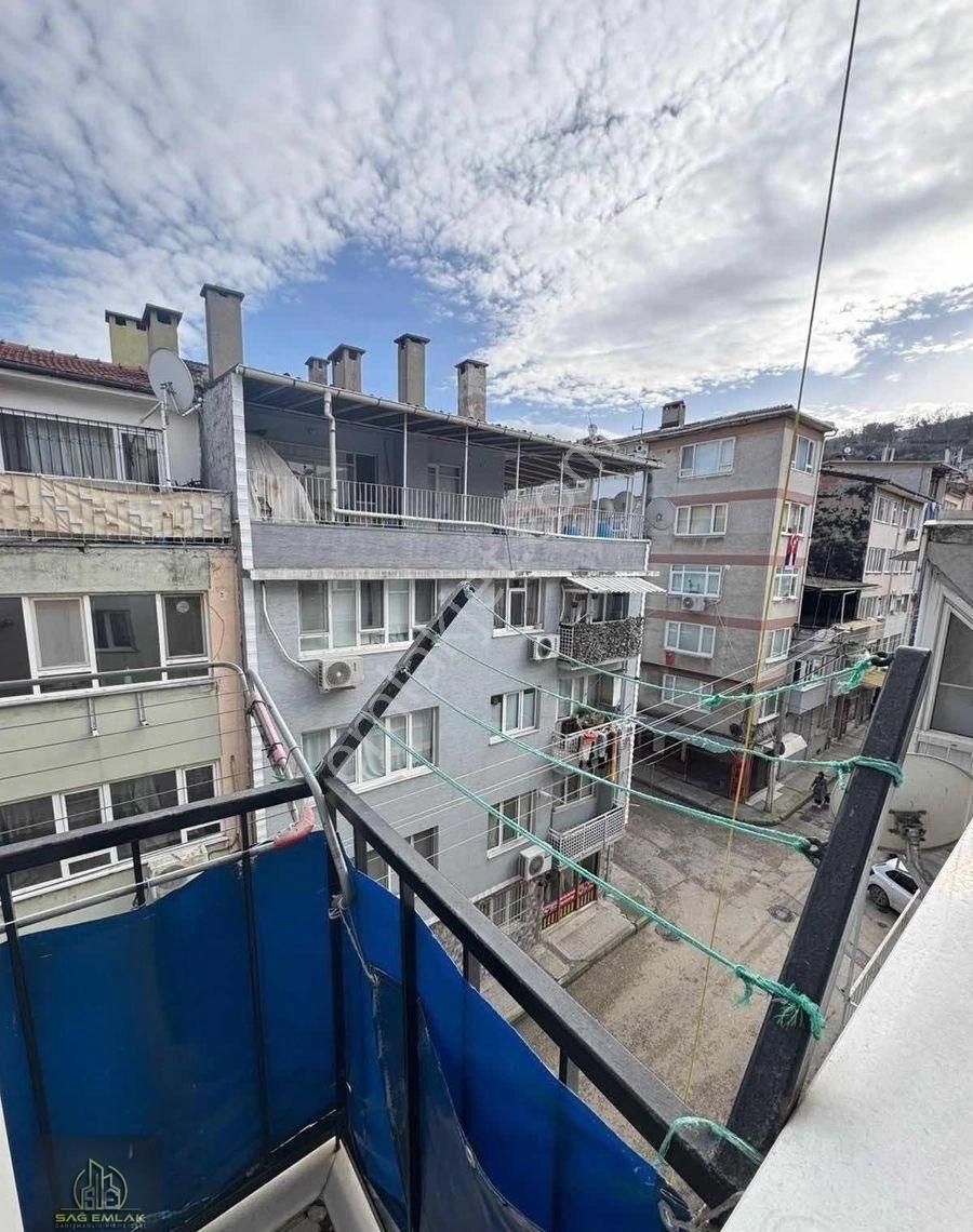 Çarşambada Merkezi Konumda Kiralık 2+1 | 85 M² Ferah Daire