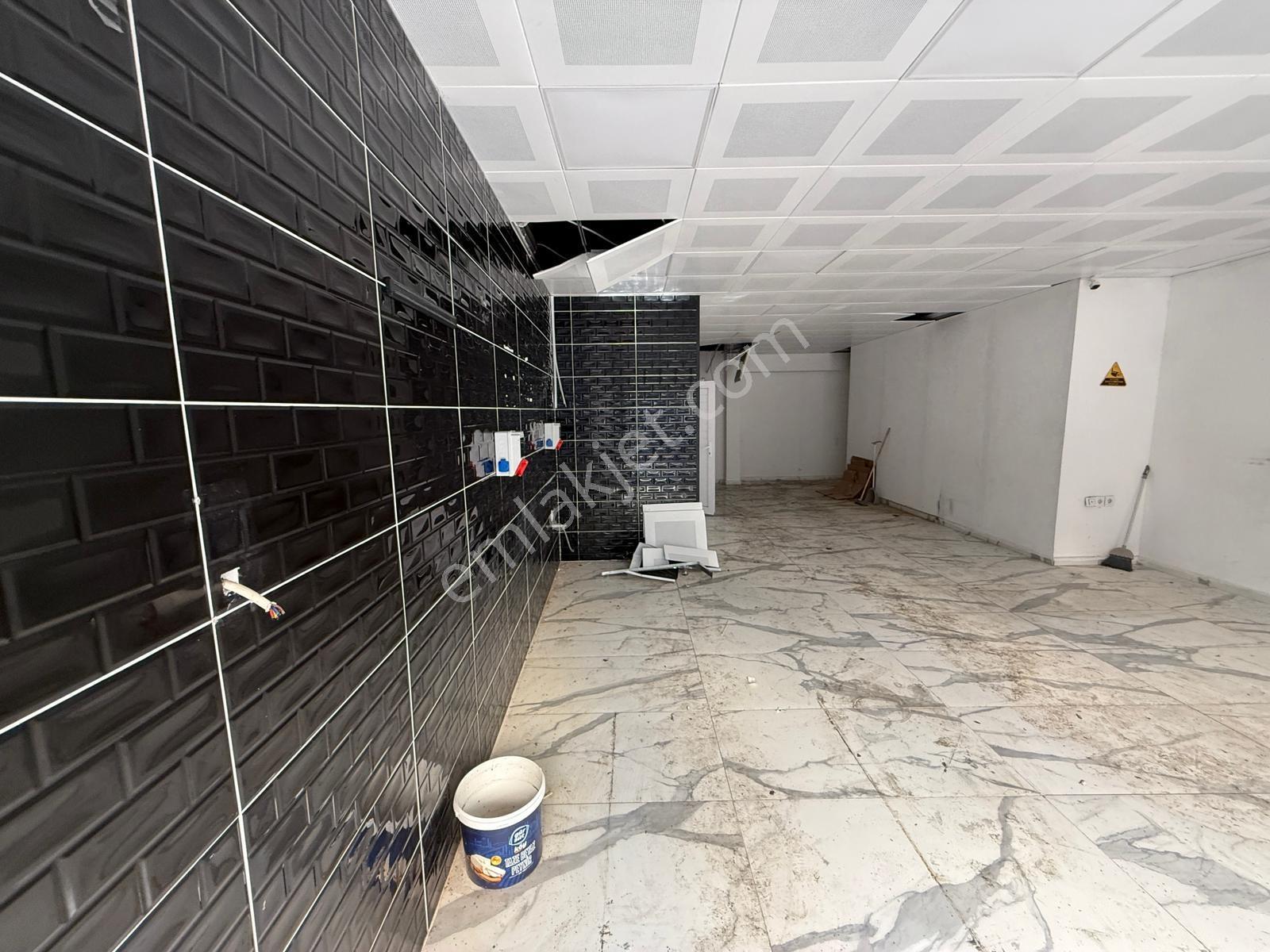 Balçova Ata Caddesi 148 M² Satılık Dükkan İşlek Konum - Görsel 2