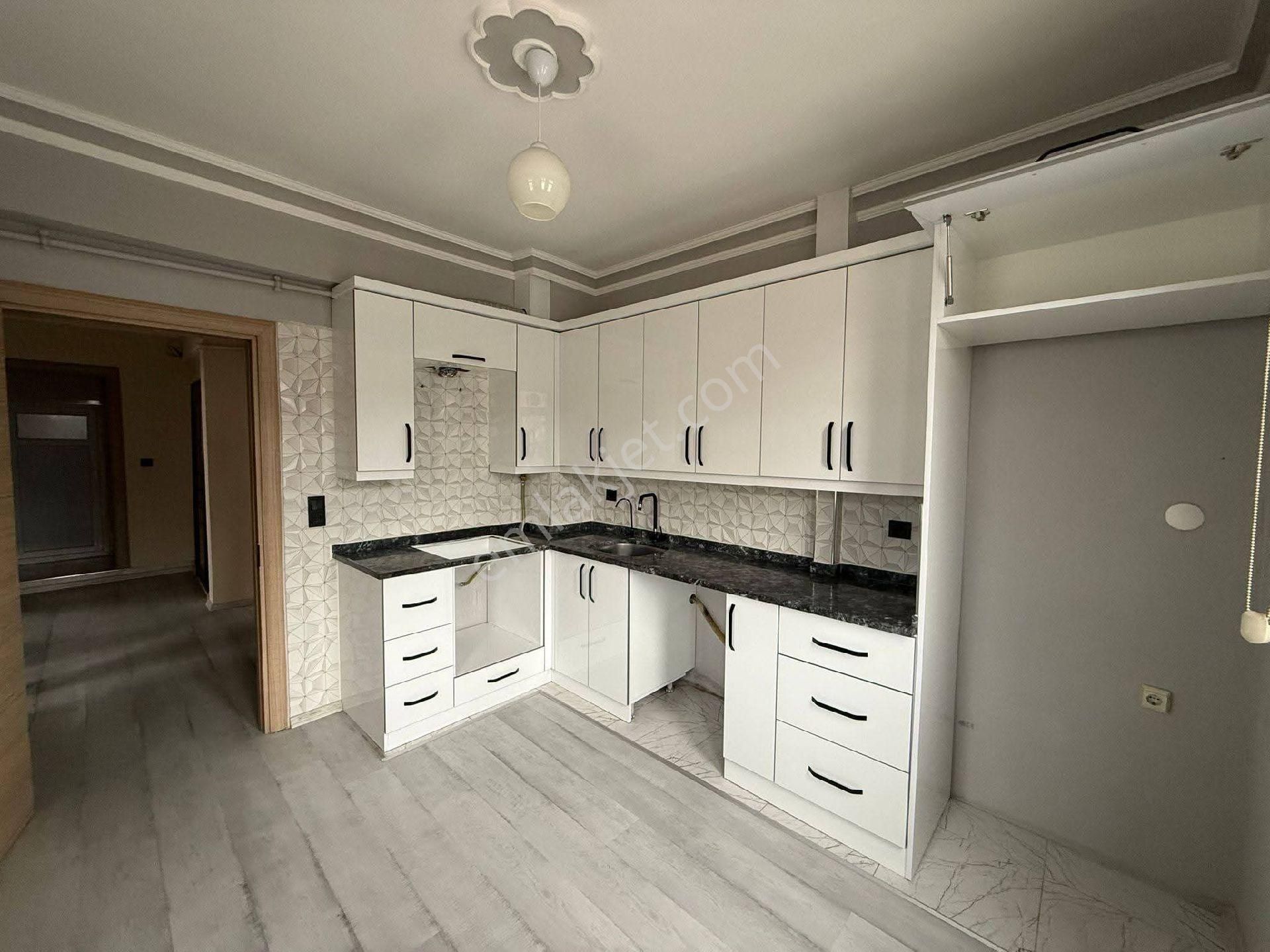 Samsun İlkadım Yenidoğan Mahallesi'nde Kat Tapulu Asansörlü 3 - Görsel 2