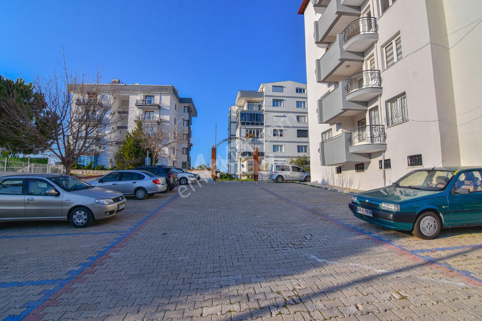 Kuşadası Kadınlar Denizi Deniz Manzaralı 3+1 Doğalgazlı Daire - Görsel 25