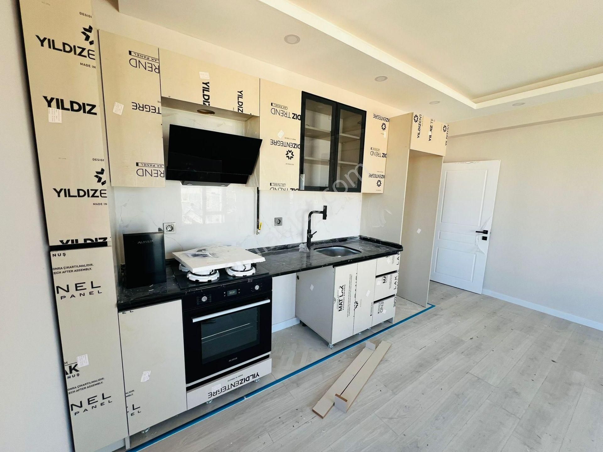 Karasu Çiğdem Emlaktan... Merkezde Sıfır 2+1 Kiralık Daire... - Görsel 14