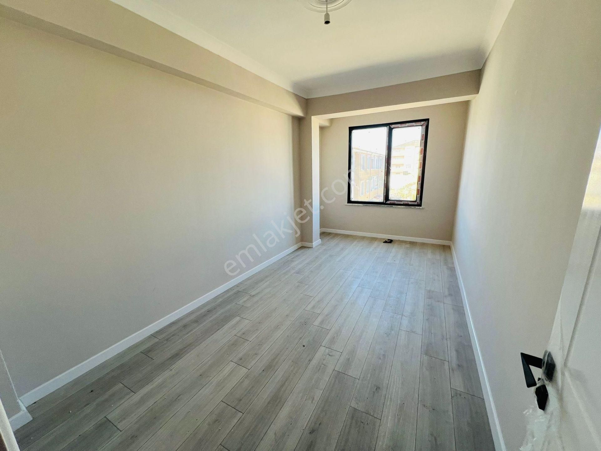 Karasu Çiğdem Emlaktan... Merkezde Sıfır 2+1 Kiralık Daire... - Görsel 13