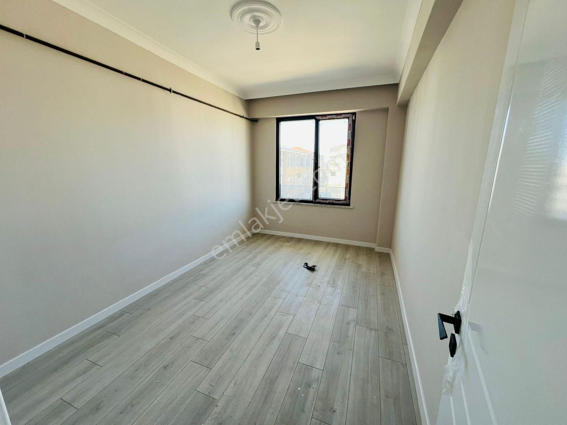 Karasu Çiğdem Emlaktan... Merkezde Sıfır 2+1 Kiralık Daire... - Görsel 16
