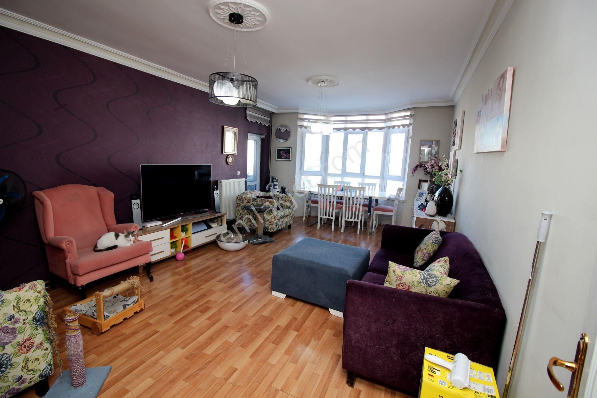 Emre Emlak'tan Ayyıldız'da Bulvar Yanı Site İçi Arakat 3+1 Satılık Daire - Görsel 7