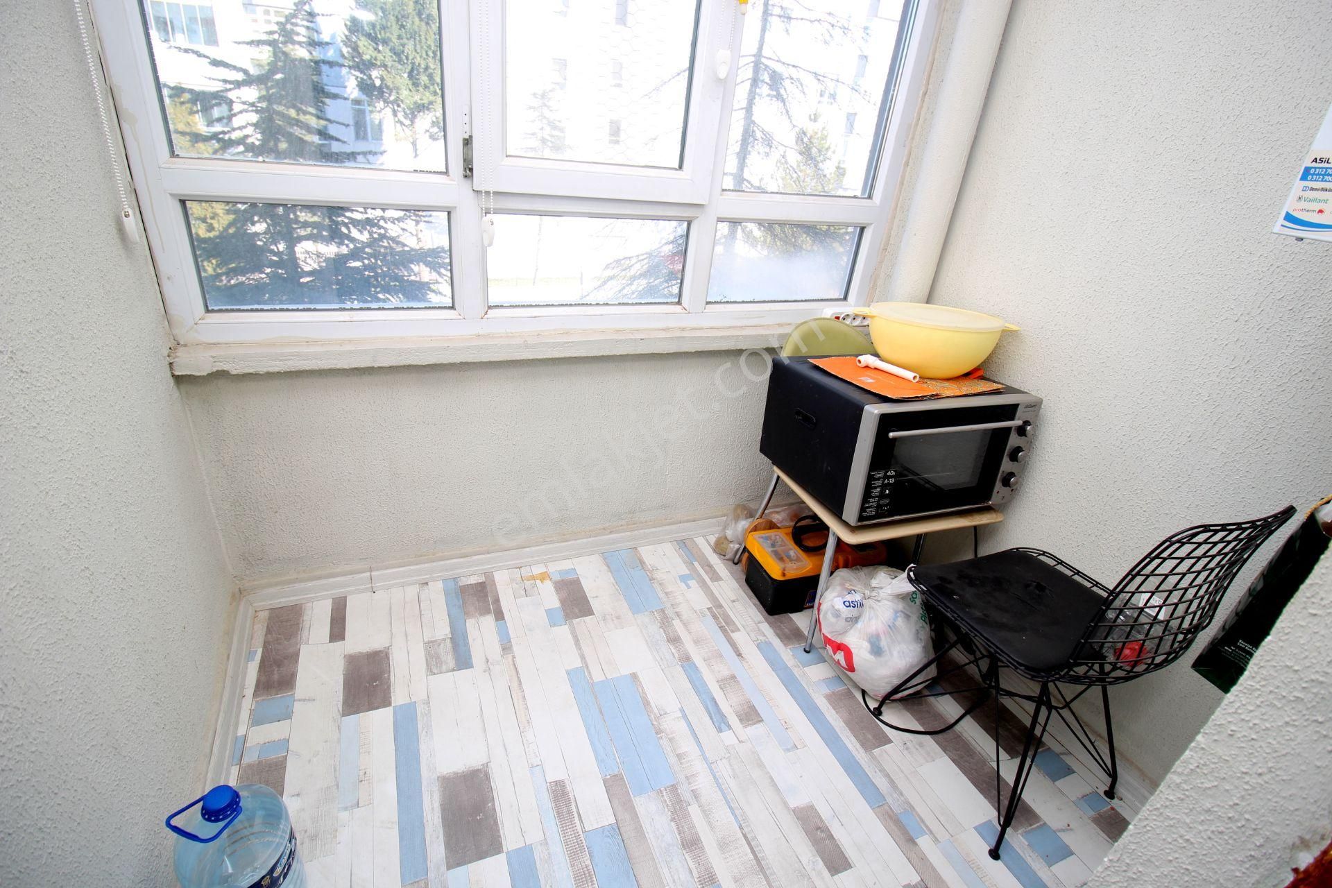 Emre Emlak'tan Ayyıldız'da Bulvar Yanı Site İçi Arakat 3+1 Satılık Daire - Görsel 6