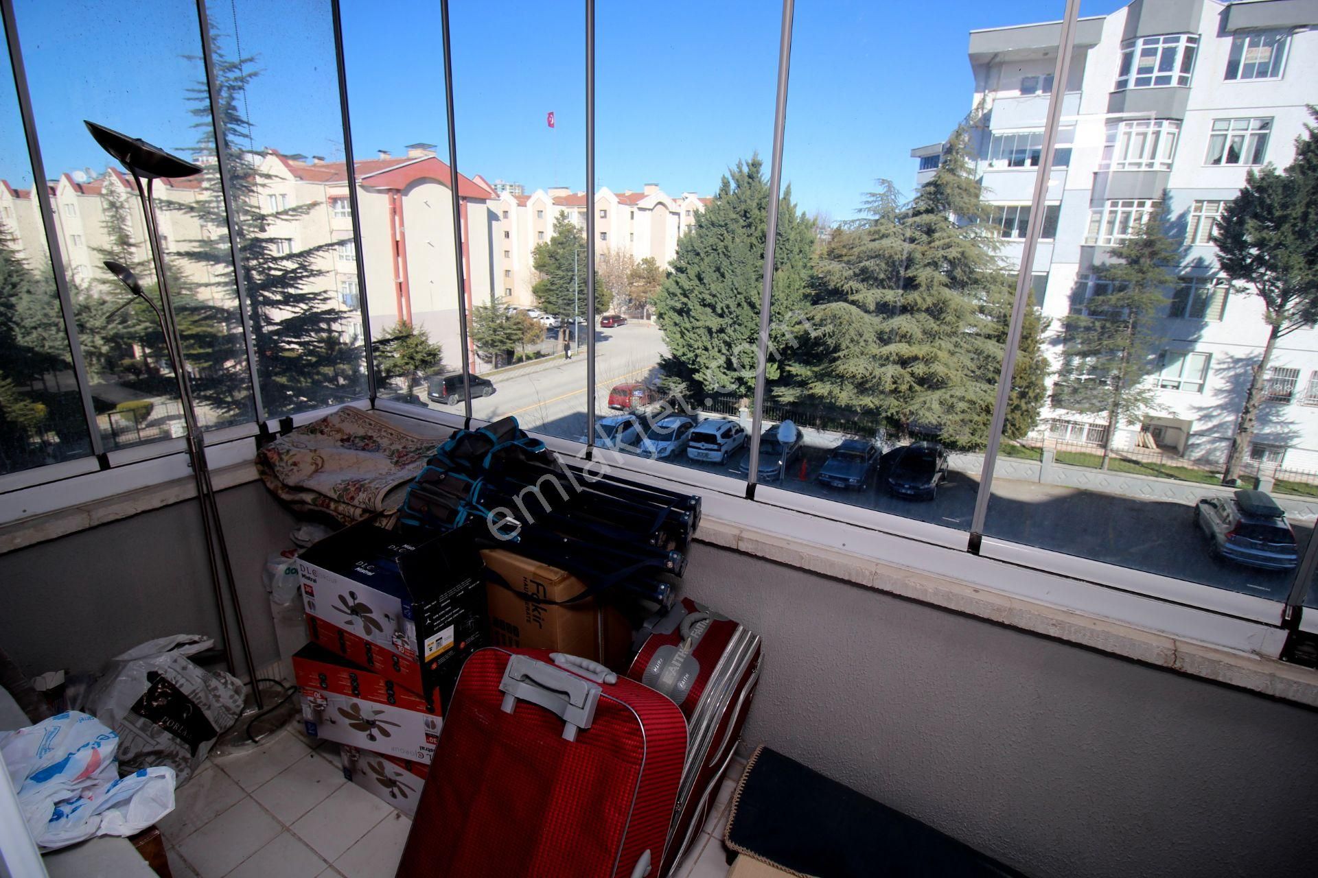 Emre Emlak'tan Ayyıldız'da Bulvar Yanı Site İçi Arakat 3+1 Satılık Daire - Görsel 19