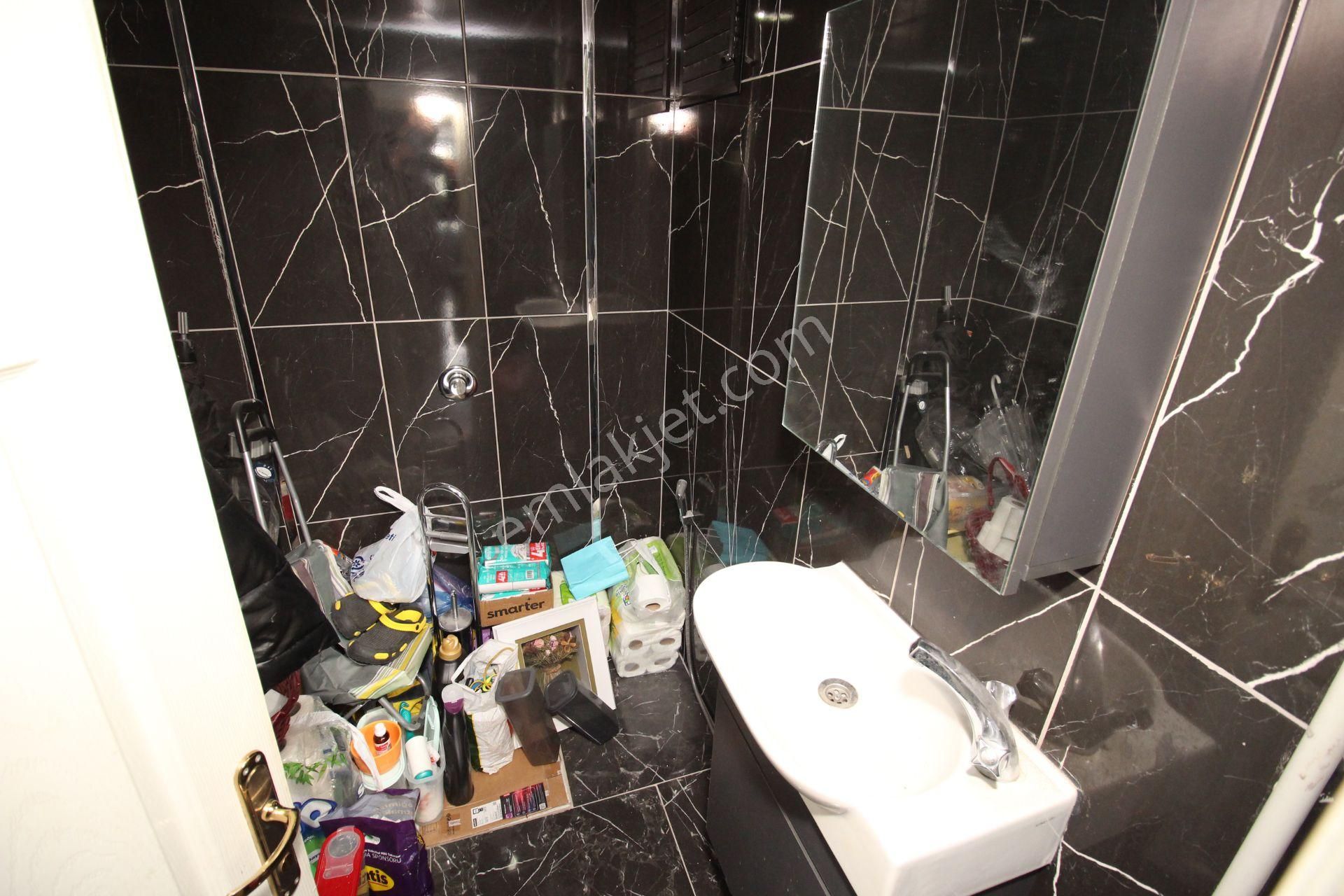 Emre Emlak'tan Ayyıldız'da Bulvar Yanı Site İçi Arakat 3+1 Satılık Daire - Görsel 25