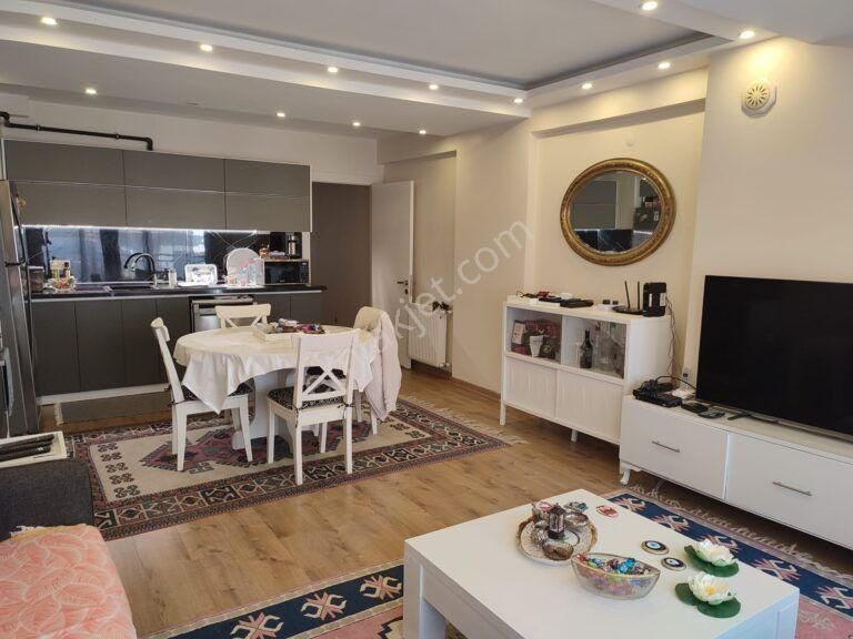 Karşıyaka Donanmacı Mahallesinde Satılık 2+1 Lüks Daire - Görsel 2