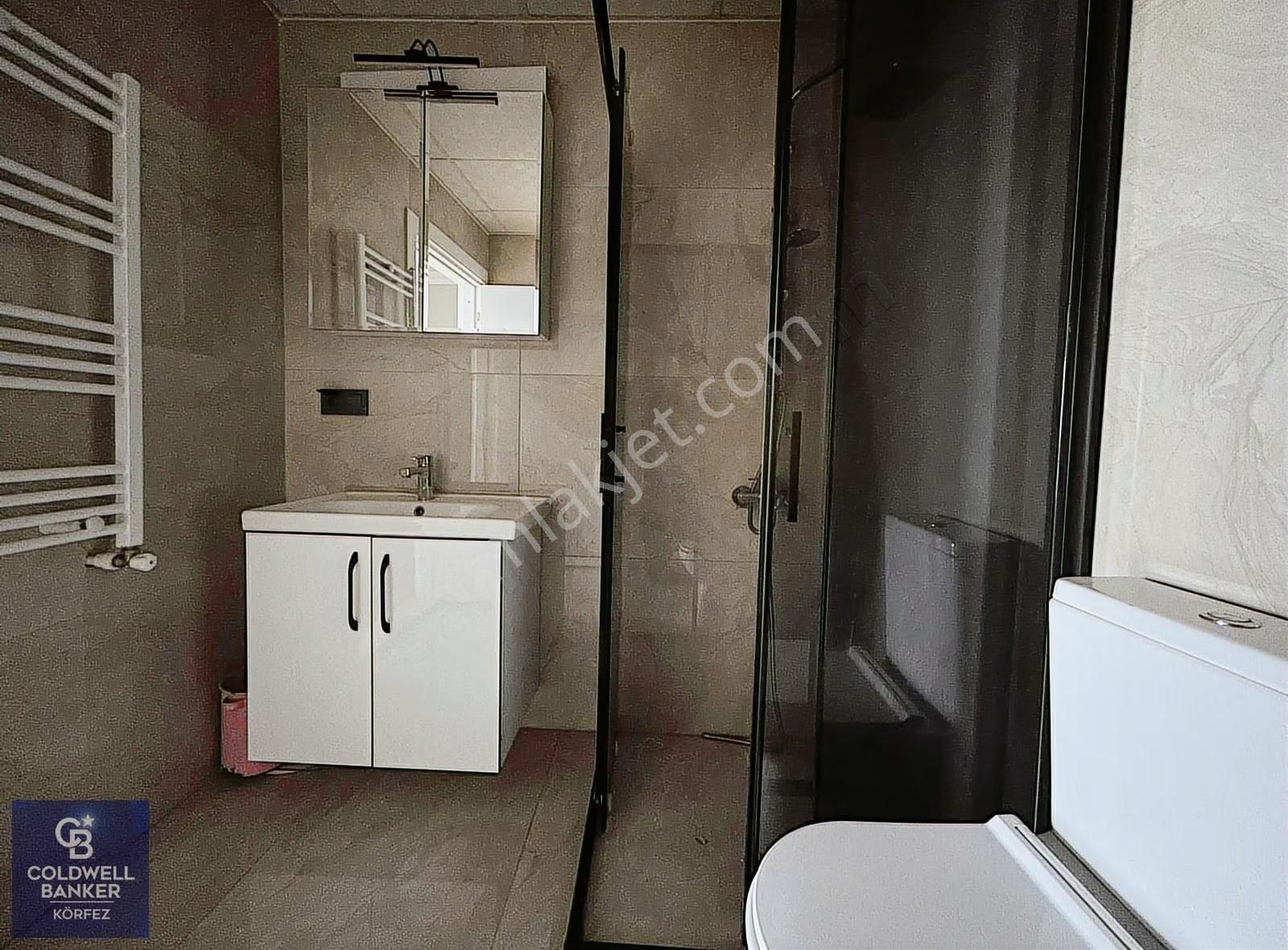 Balıkesir Burhaniye Merkezde Satılık 2+1 Daire - Görsel 24