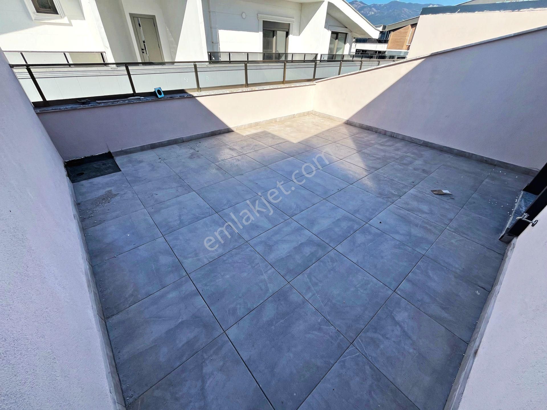 🛑🛑aktiften Akçay'ın En Göz Konforlu Otoparklı Giyinme Odalı Geniş Satılık 2+1 Dublexi - Görsel 23