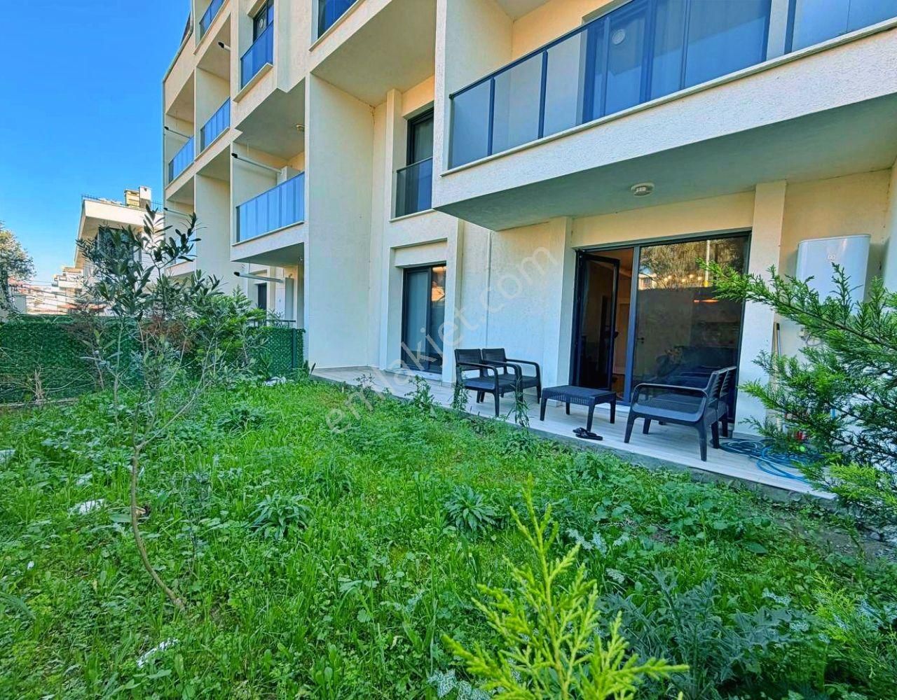 Uytundan Burhaniye Pelitköyde Denize 50 Metre Bahçeli 2+1 Daire