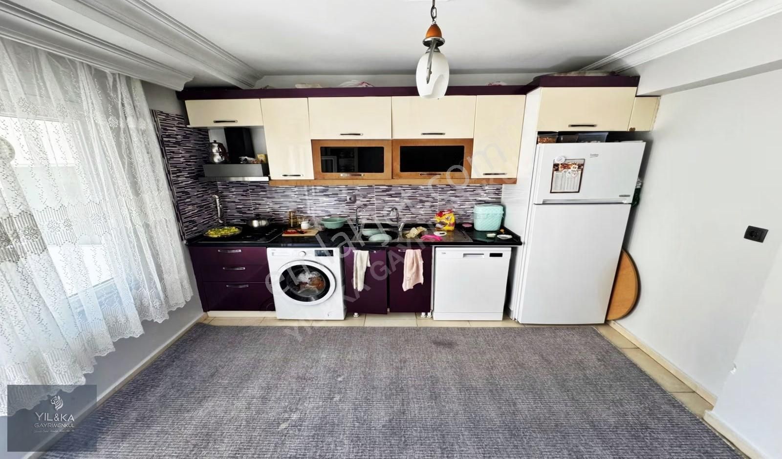 Merkezi Konum Meydan Ve Hastaneye Yakın 3+1 Arakat - Görsel 4