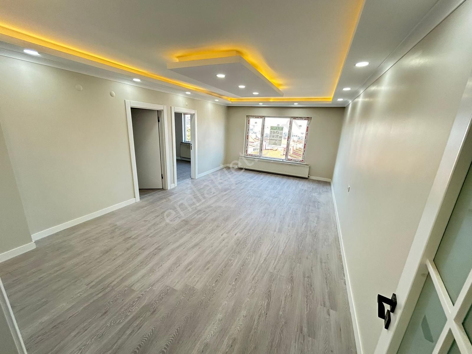 Taner'den Sokullu Caddesinde 3+1 Arakat Manzaralı Lüks Yapılı - Görsel 21