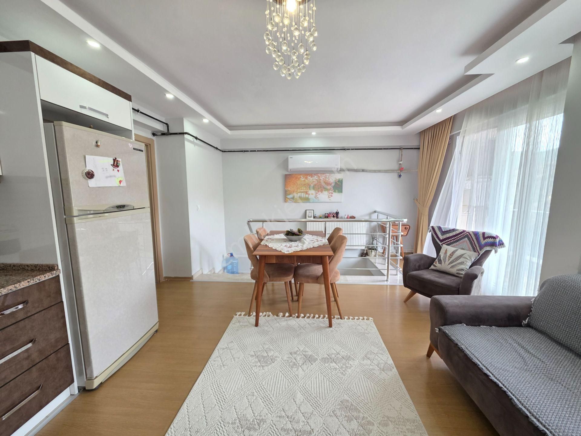 Yeni Foça Karasu Sitesi Bahçe Dubleks Satılık Daire - Görsel 8