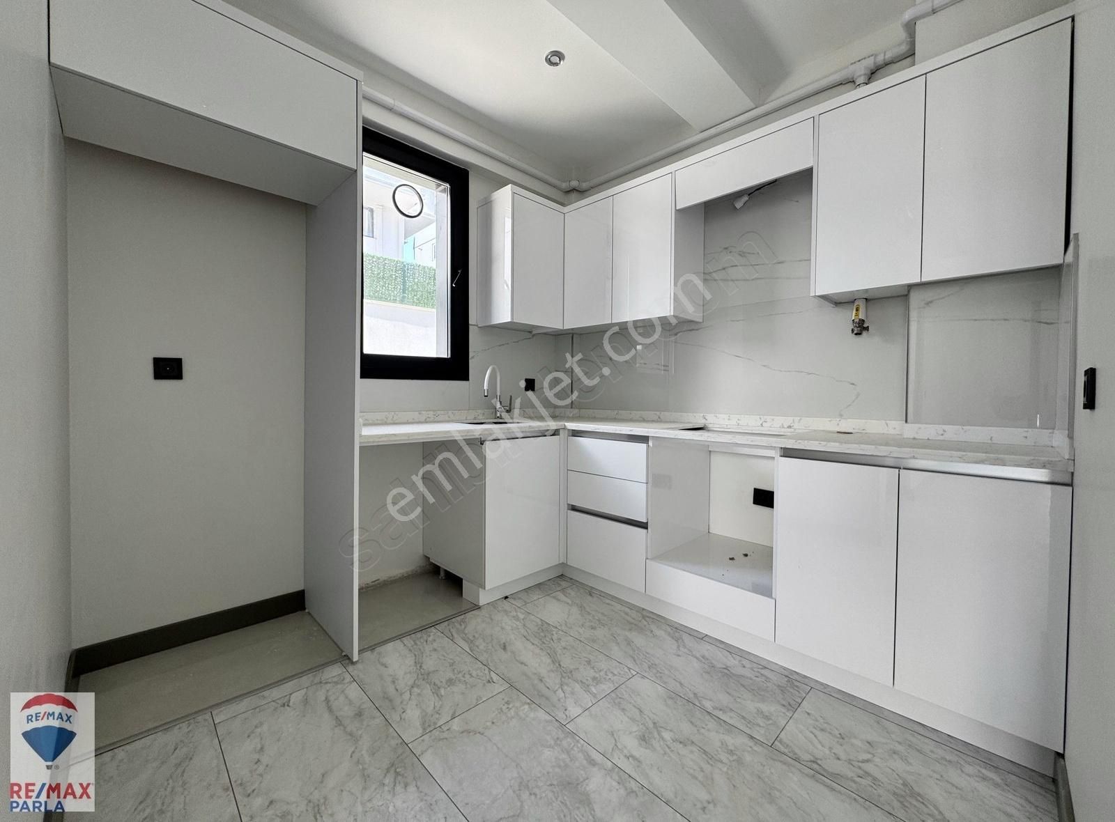 Mevlana'da Emsallerine Göre Çok Daha Kaliteli 2+1! - Görsel 12