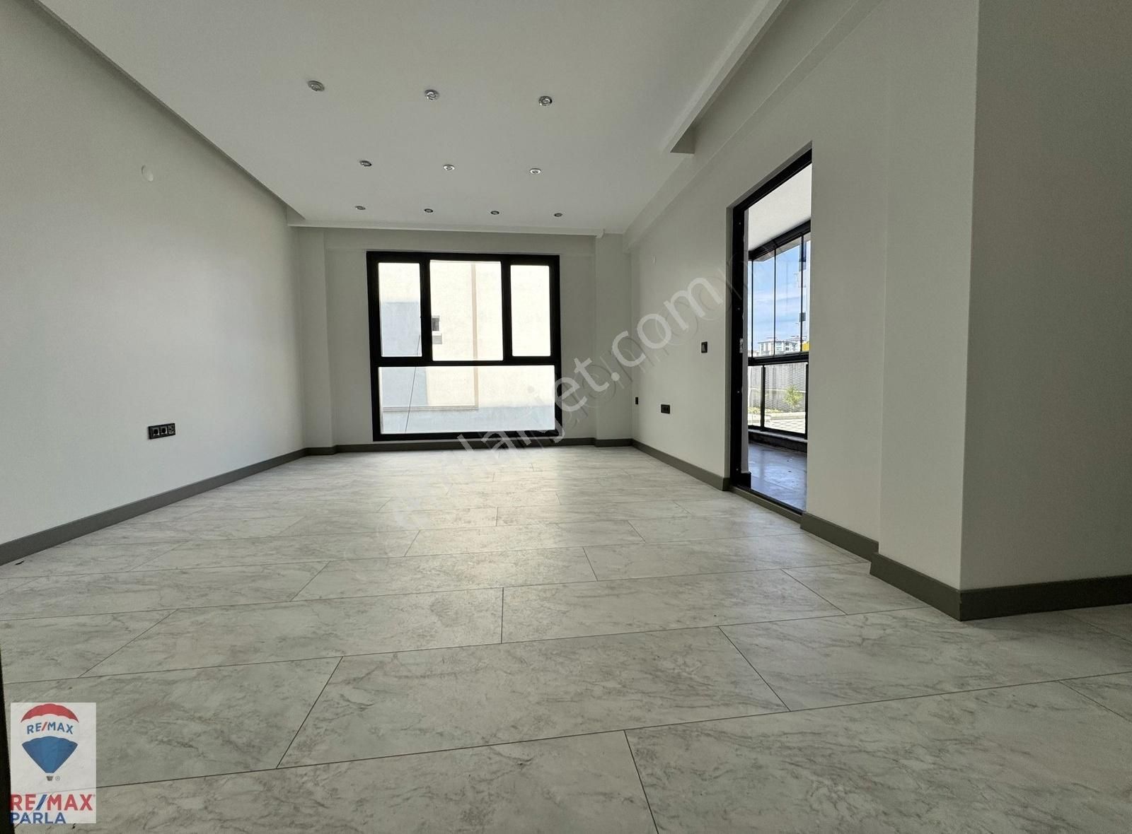 Mevlana'da Emsallerine Göre Çok Daha Kaliteli 2+1! - Görsel 33