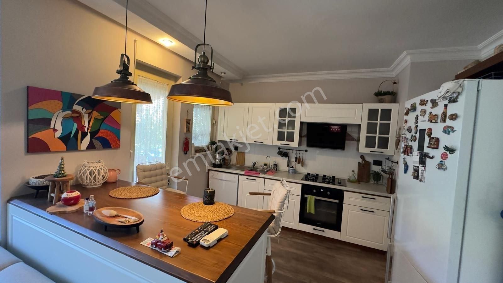Marmaris Armutalan'da Havuzlu Sitede Kiralık Eşyalı 2+1 Daire - Görsel 22