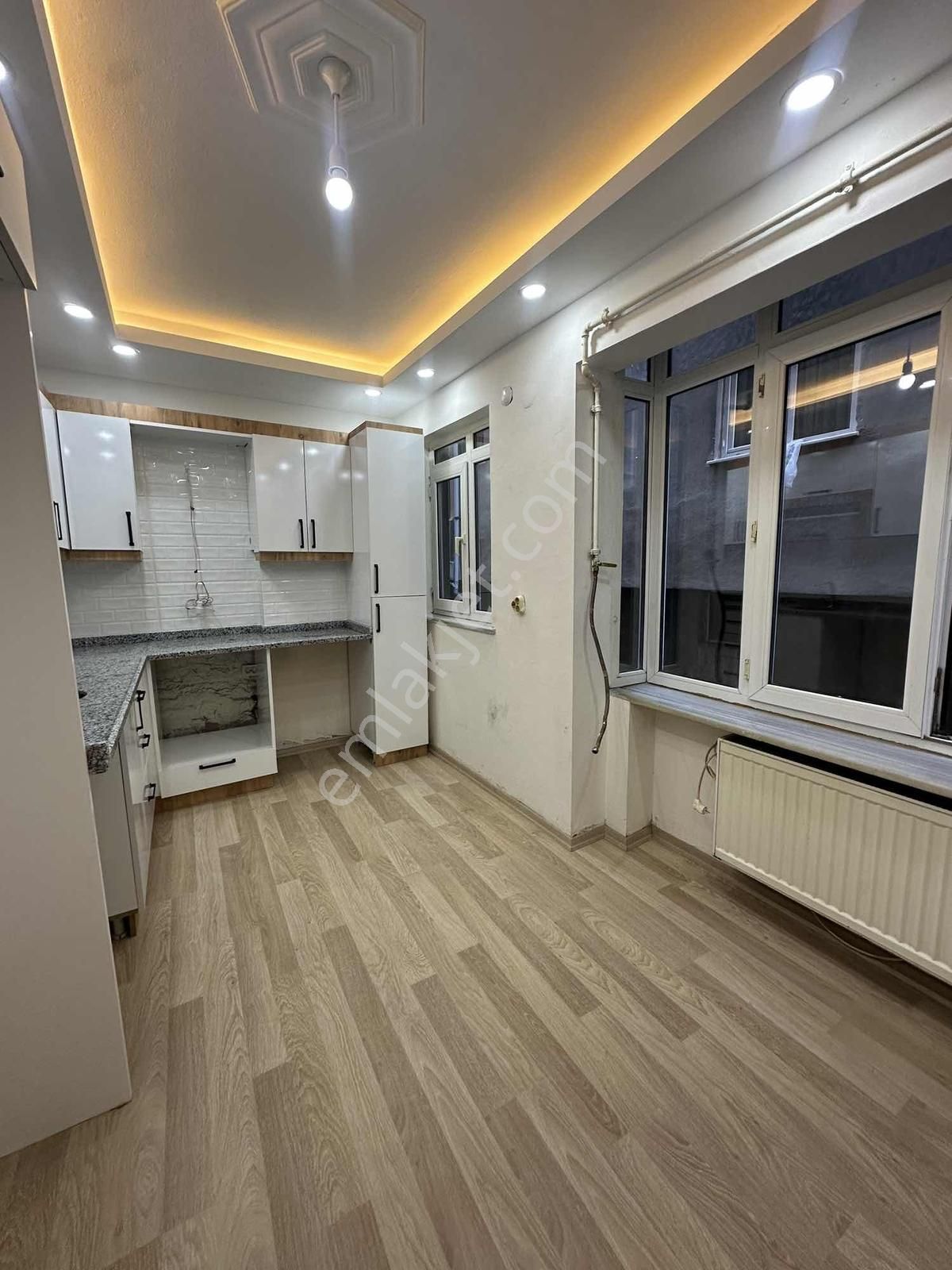 Asansörlü 2+1 Bulvarda Bu Fiyata Yok - Görsel 18