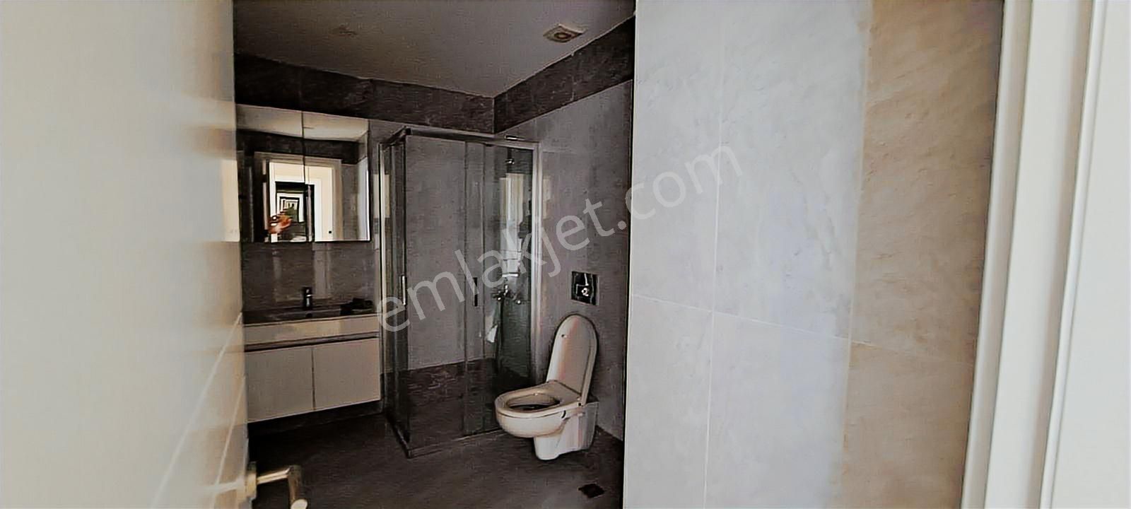 Kartal Yakacık Grand Tower Sitesinde 2+1 Daire - Görsel 12