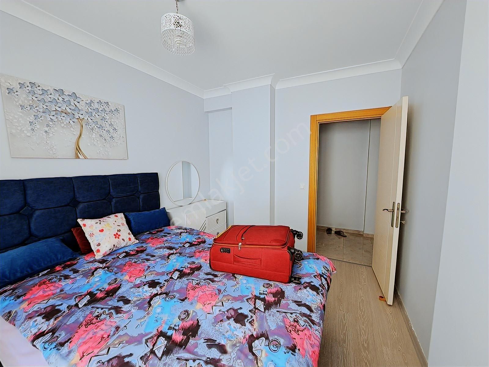 Modest Den Ortadağda Satılık 2+1 Oturuma Hazır Boş Daire - Görsel 9