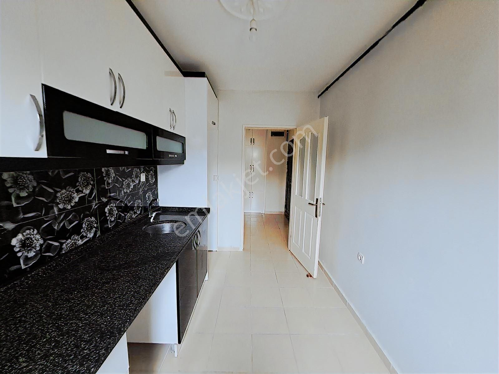 Modest Den Pendik Velibaba Da Kiralık 2+1 Büyük Tip Daire - Görsel 26