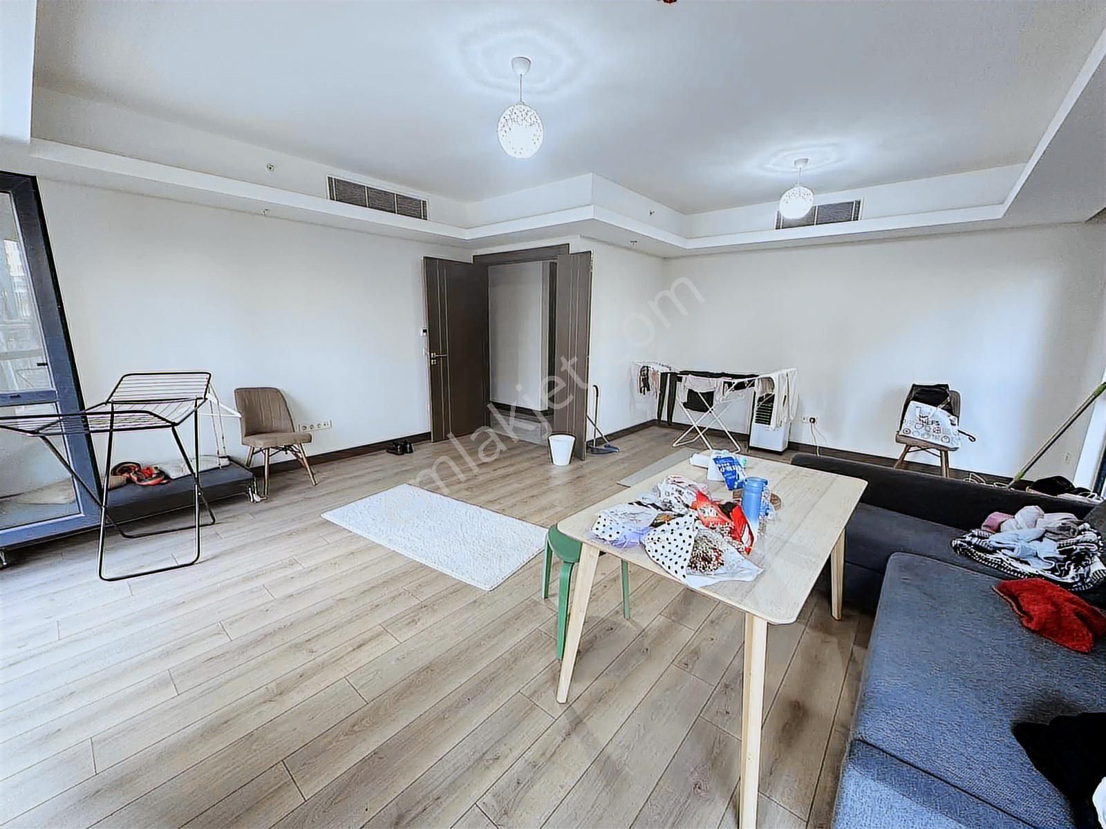 Sevcan Remax Nef Bahçelievler K.mutfak Giyinmebl Peysaj&havuzmn - Görsel 6