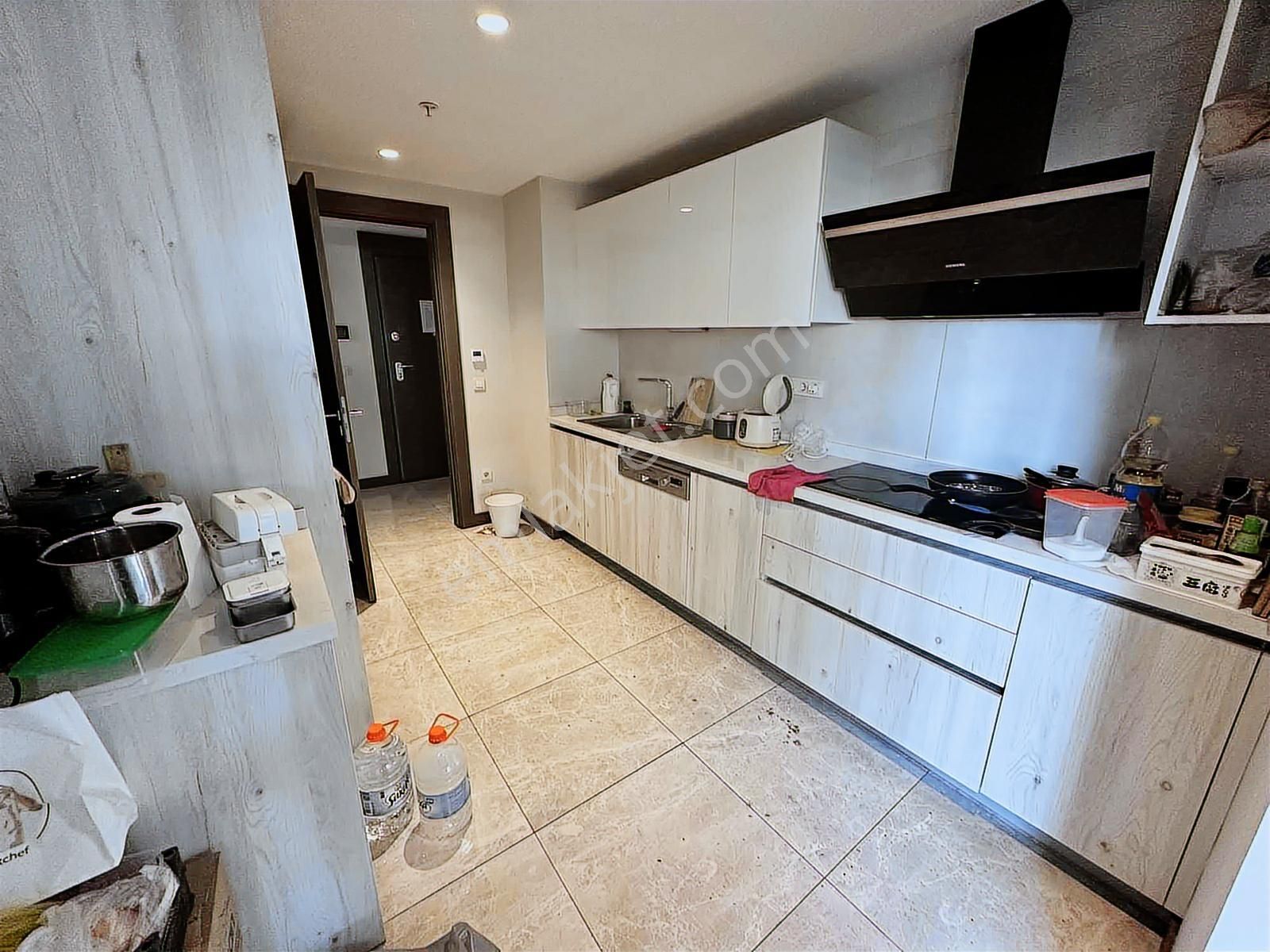 Sevcan Remax Nef Bahçelievler K.mutfak Giyinmebl Peysaj&havuzmn - Görsel 3