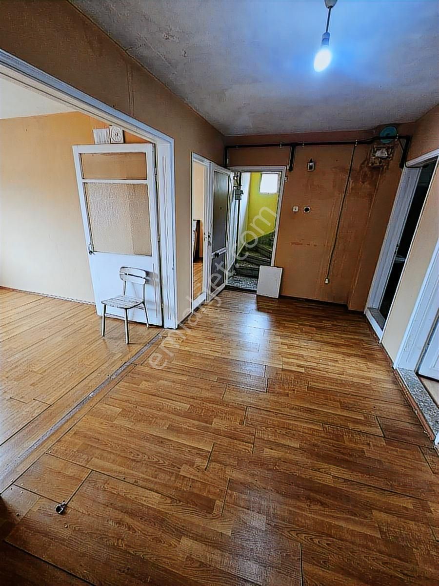 Selamet Mahallesi'nde Kiralık 2+1 3.kat - Görsel 26
