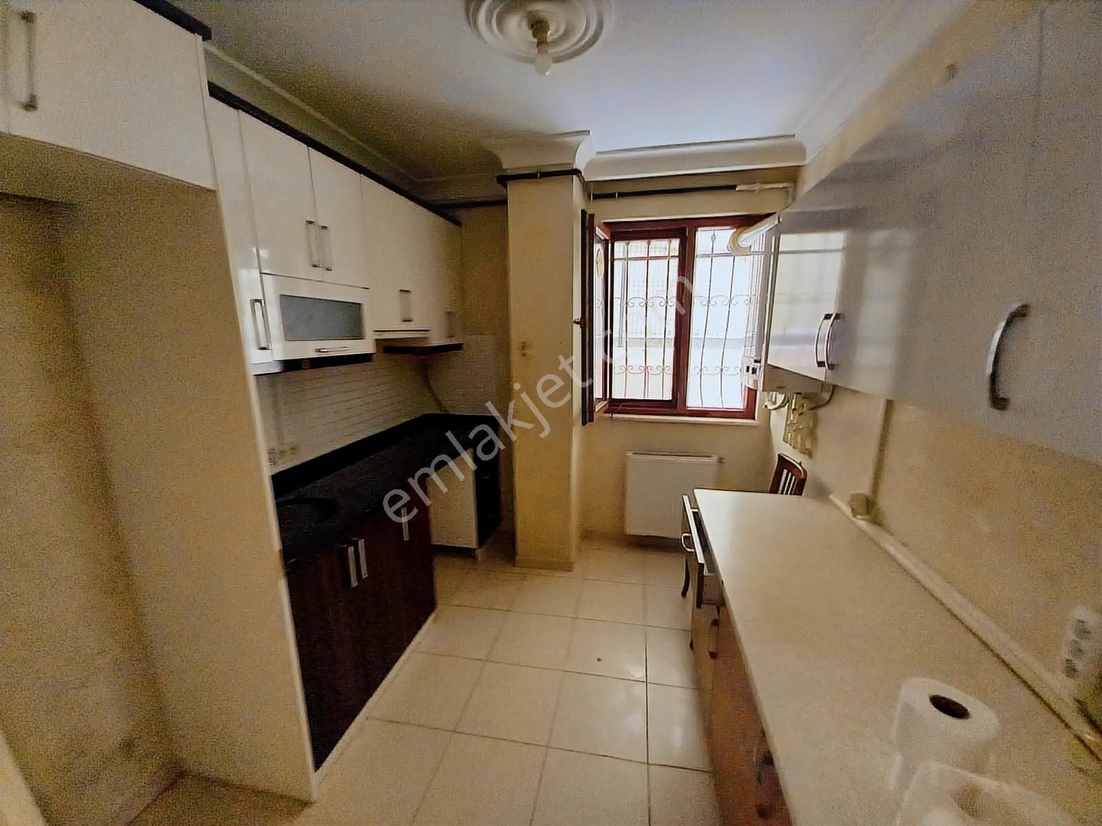 F-l Emlaktan Bulgurlu Cumhuriyette Bahçeli 2+1 Genç Bina - Görsel 13