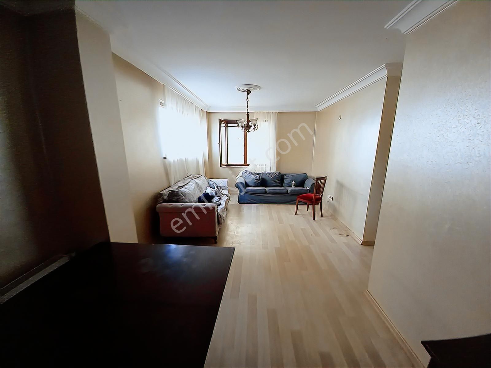 F-l Emlaktan Bulgurlu Cumhuriyette Bahçeli 2+1 Genç Bina - Görsel 5