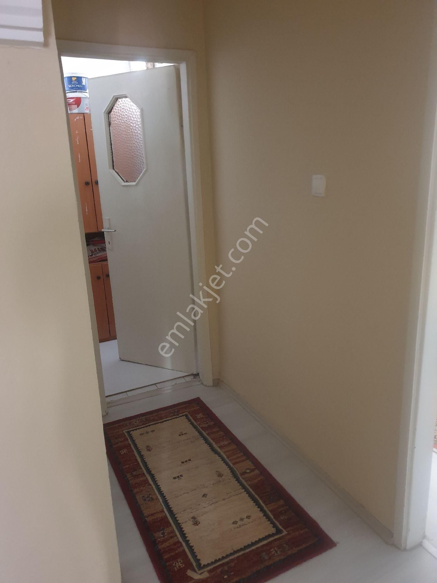 Şeyhsinan Mahallesinde Satılık 110m2 Eşyalı 2+1 Asansörlü Daire - Görsel 3