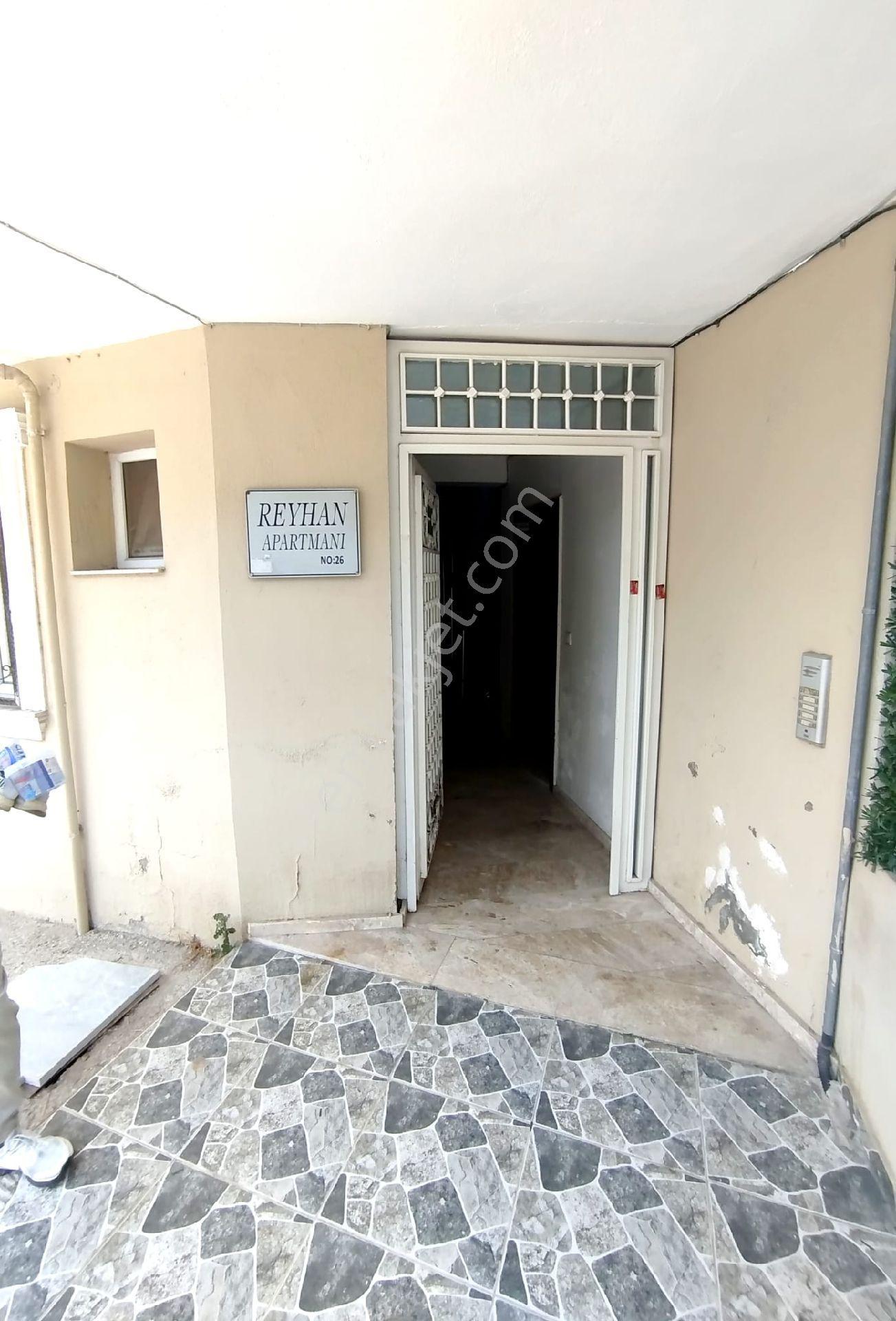 İzmir Buca Kuruçeşme Mah 1+1 Eşyalı Yeni Metrekare 1 Kat Ara Kat Klimalı Kiralık - Görsel 18