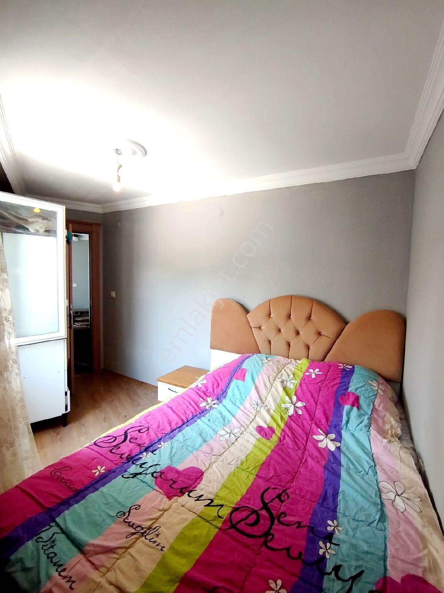 İzmir Buca Kuruçeşme Mah 1+1 Eşyalı Yeni Metrekare 1 Kat Ara Kat Klimalı Kiralık - Görsel 8