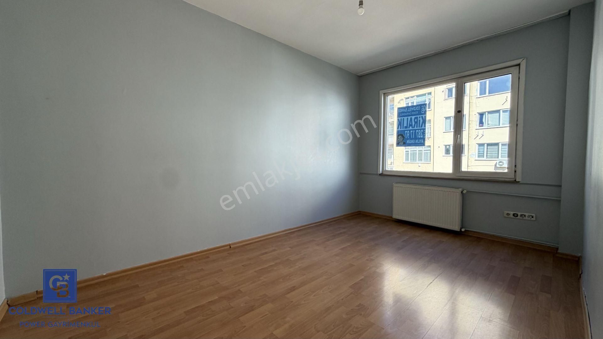 Levazım Da Şehir Manzaralı Klima Ve Şömineli 4+1 Kiralık Daire - Görsel 19