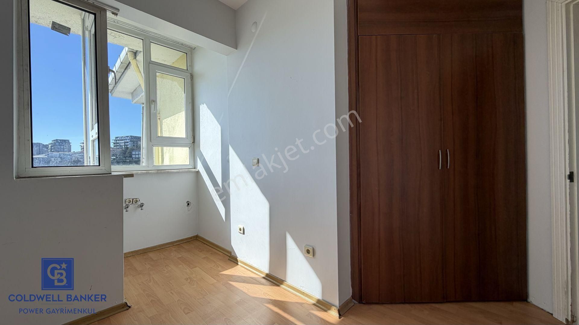 Levazım Da Şehir Manzaralı Klima Ve Şömineli 4+1 Kiralık Daire - Görsel 4