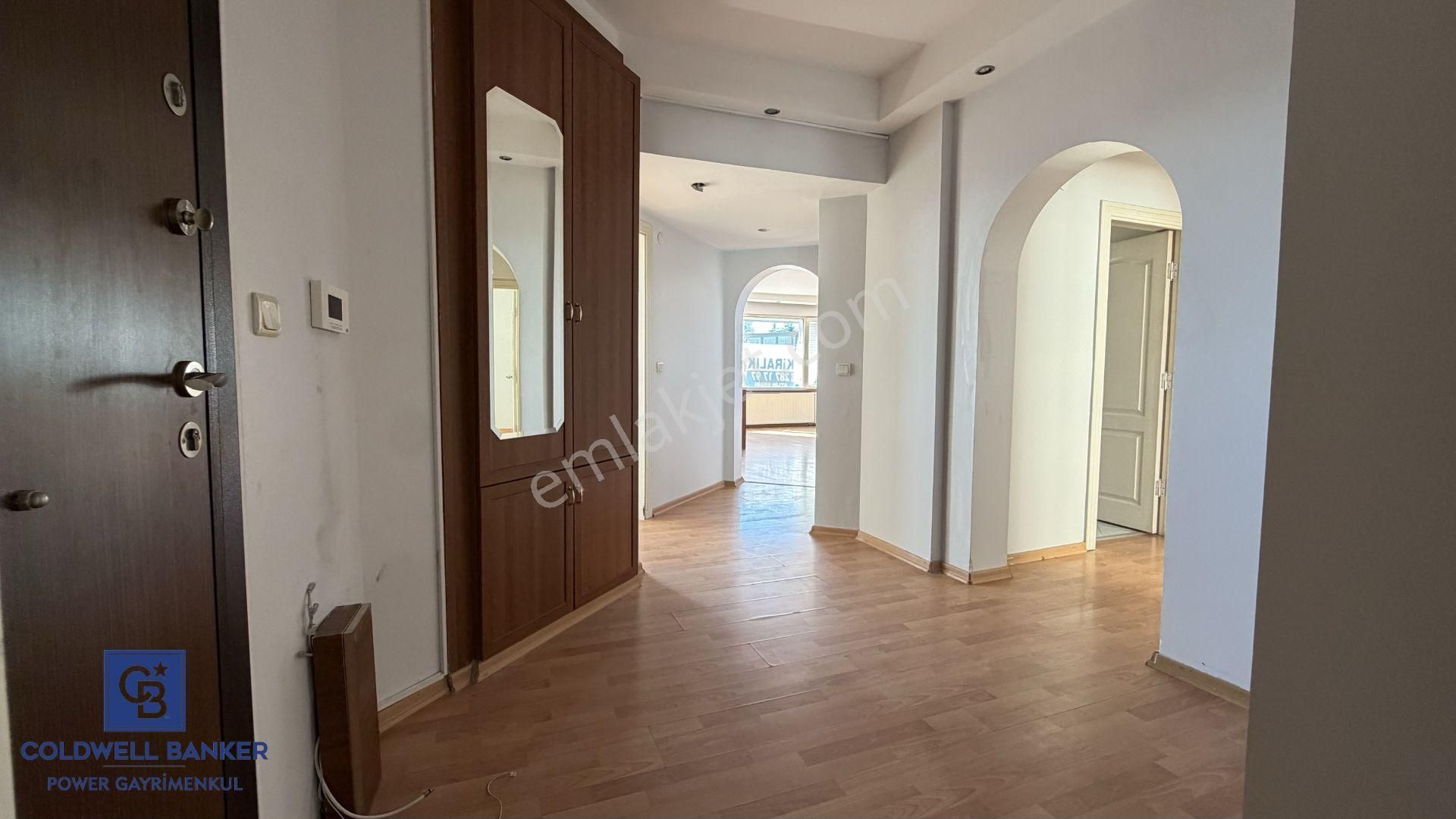 Levazım Da Şehir Manzaralı Klima Ve Şömineli 4+1 Kiralık Daire - Görsel 5