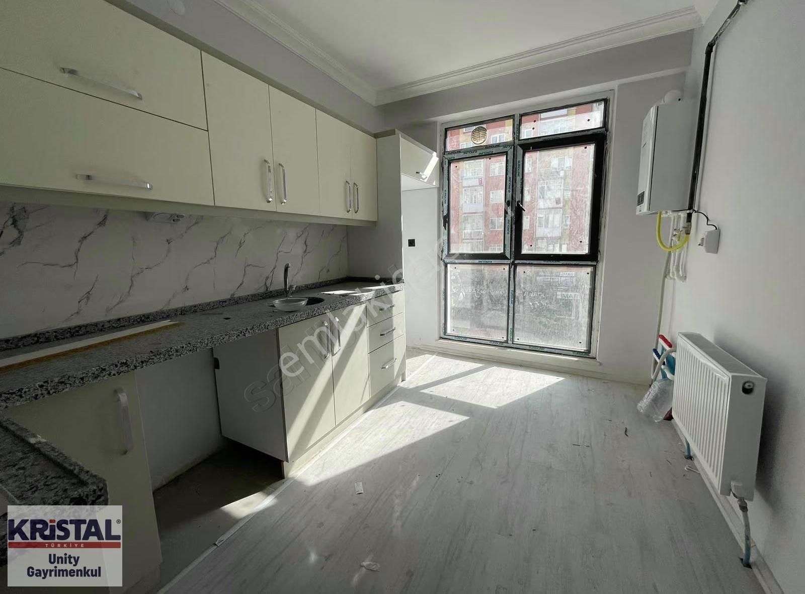 Ziya Paşa Caddesi Üzeri Yeni Binada Kiralık Ara Kat 3+1 - Görsel 7