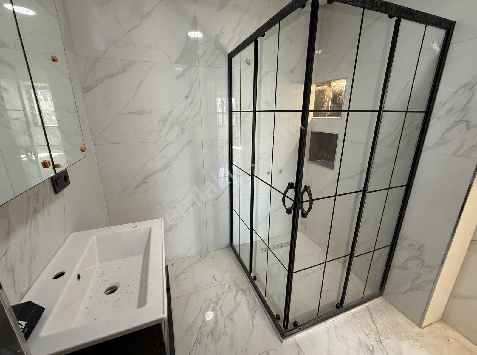 Satılık 2+1 Lüks Sıfır Daireler - Pendik Kurtköy - Görsel 28