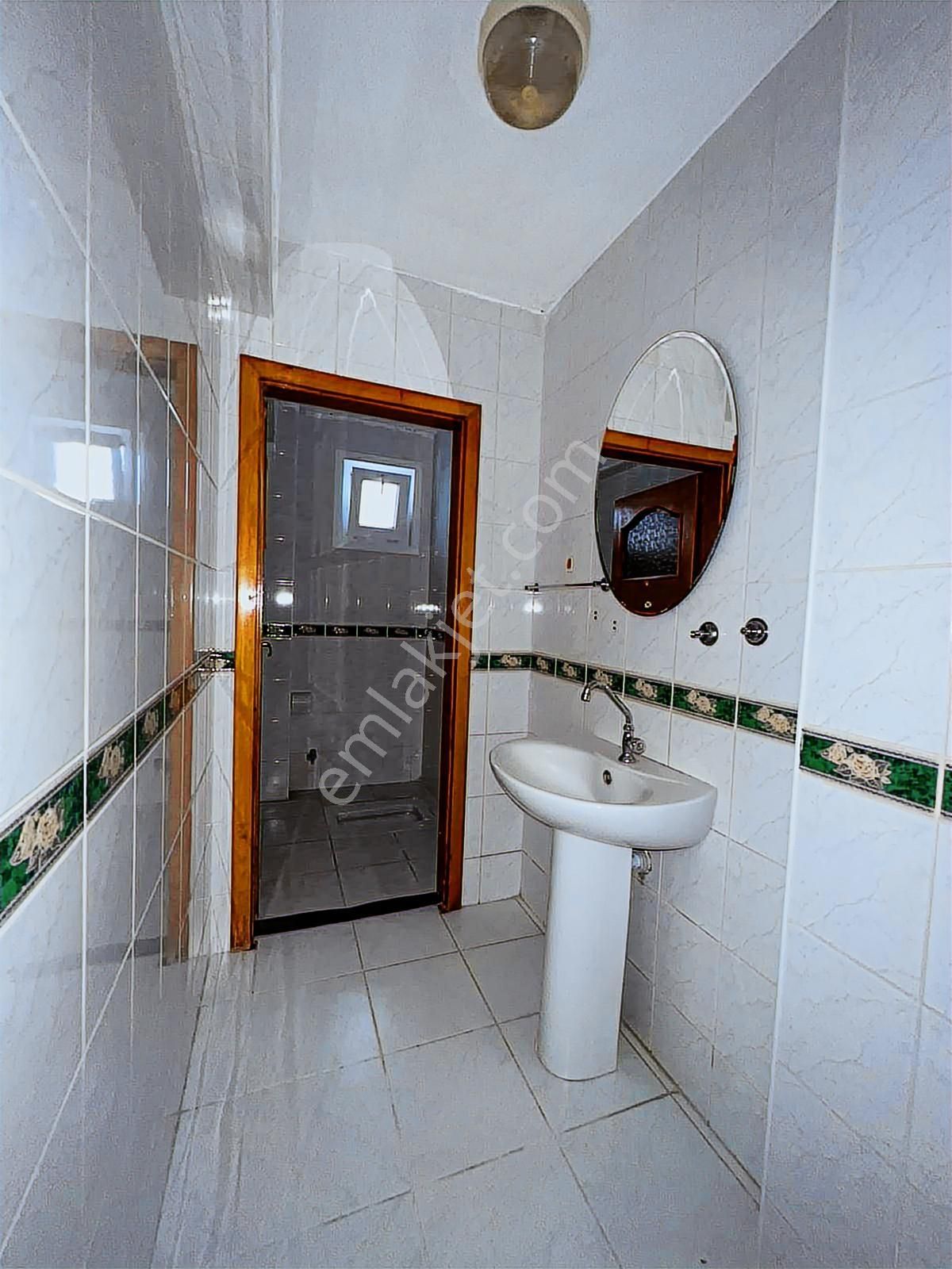 Engin Emlak'tan Merkezi Konum'da Geniş Masrafsız 3+1 Kiralık - Görsel 22