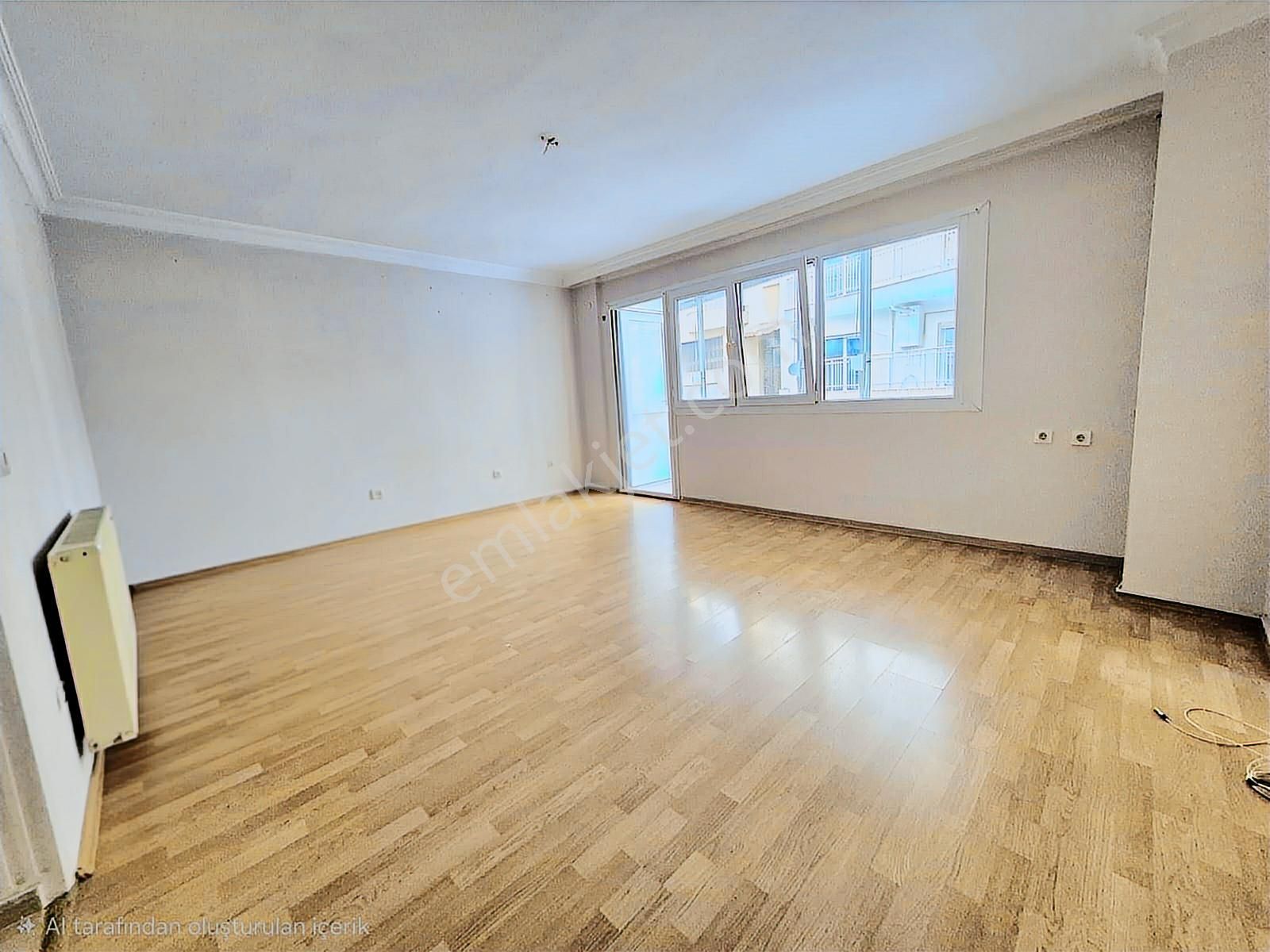 Tersane Mah. Köşe Bina Sahil Yakını D.gazlı 2+1 100m22