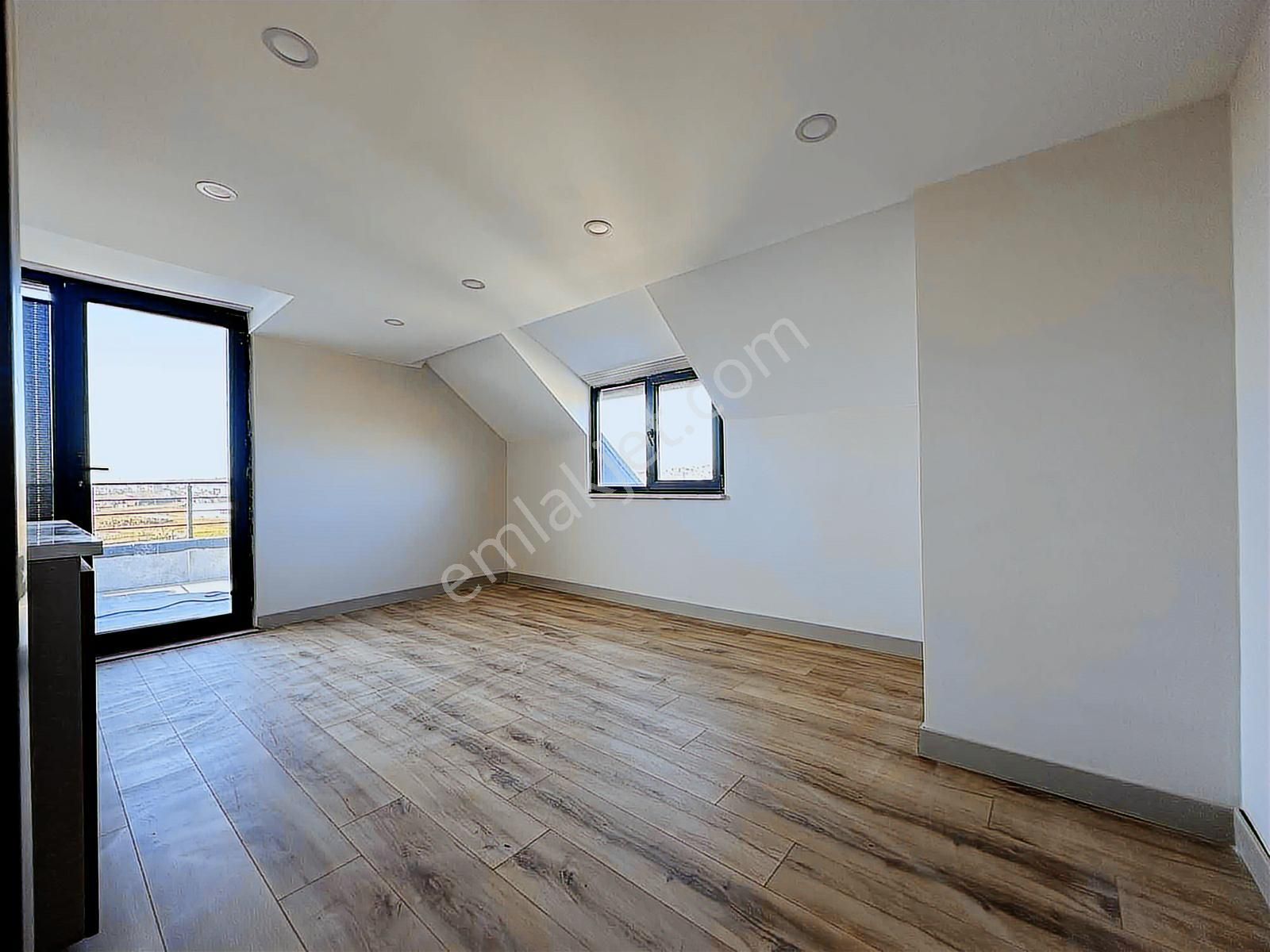 Park Rezidans'ta Kiralık 3+1 Dubleks Millet Bahçesi Manzaralı - Görsel 4